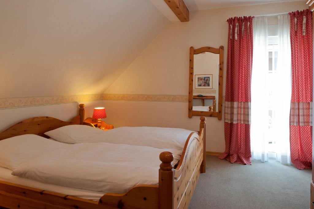 Landhotel Sauerlaender Hof Eslohe Chambre photo